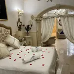 Regina Suite