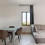 Saraceni Terrace Old Town - Sit Apartment