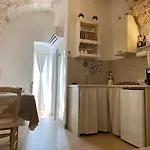 Meua! Ostuni