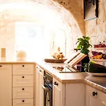 Helloapulia - Authentic Trulli Petricore With Private Spa And Pool
