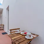 Le Case Camera Doppia Con Bagno Privato, Uso Di Cucina E Terrazza