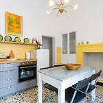 Le Case Camera Doppia Con Bagno Privato, Uso Di Cucina E Terrazza