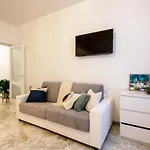 Puglia5Stars Stazione Centrale Umberto I