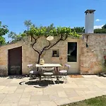 Trulli Apulia- Valle D'Itria-