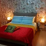 Casa-B&B Bouganville Attico 85 Mq