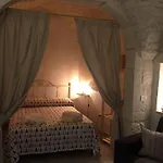 La Nicchia Di Paola