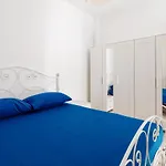 Appartamento Climatizzato A 50 M Dal Mare Nel Centro Di Torre San Giovanni