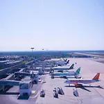 Gateway Airport Bari Elegant Flat With Car Park