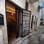 Eusebio'S House