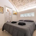 Le Cave