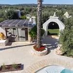 Luxury Borgo Del Trullo Magno
