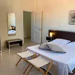Palazzo Mongio Suites And Apartments