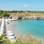 Settanni Sea Suites