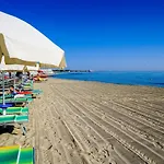 Campoverde Apartments