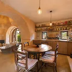 Trulli Di Monte Reale By Perle Di Puglia