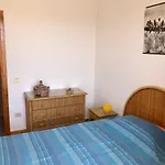 Villino Trazza Presso Villaggio Solaria