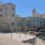 Nel Borgo Antico Di Giovinazzo