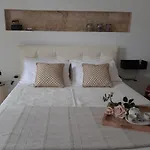 Trullo-Facci Te Rosa