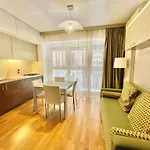 Garibaldi Loft House