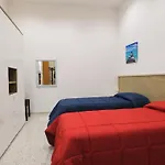 Bilocale Porta Napoli