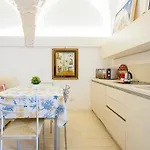 Nido D'Agosto Central Studio