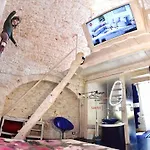 L'Angolo Di Gaudi, Alcoba Fascinosa