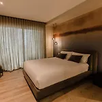 'Tabula Rasa Exclusive Rooms'