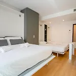 Twelve12 - Universita & Stazione Aparment