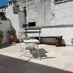 Nel Vico Antico