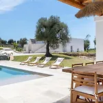 Trulli Cicerali , Trulli Design Con Piscina Panoramica