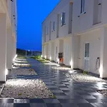 Villa Ivan Spiaggiabianca Deluxe - A 20 Metri Dal Mare