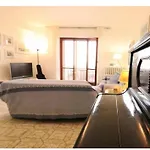Elegante Appartamento Vacanze Otranto