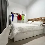 Ludo'S Flat Bari Center
