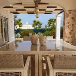 Villa Falgheri - Villa Con Piscina In Puglia