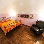 Garibaldi Apartment - Old Town - By Click Salento