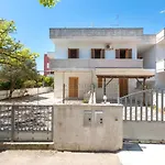 Nomet House By Barbarhouse