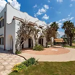 Villa Sunkiss By Perle Di Puglia