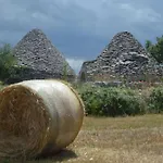 Traditional Stone House: Trullo Apluvia