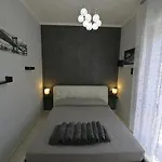 La Bella Vita,Guest House