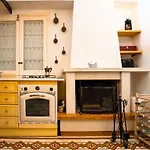 Il Borgo Sul Mare Casa Grande Con Balcone