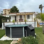 Villetta Con Piscina 300 Metri Dal Mare 'Le Dune'