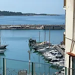 Maison Carolina