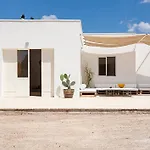 Casina Del Mandorlo