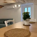 Nonna Rosa Maison