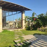 Villa Salentina Con Ampio Giardino Vicina Al Mare