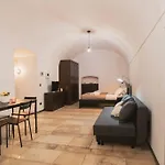 Trani -Suite ❉Marmor - Elegante Casa Storica ❉