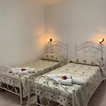 Villa Macchie