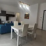 Casa Riblo E Flo