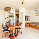 Sosandra Sea View Apartment