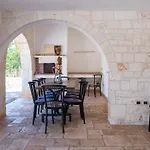 Trulli Luna